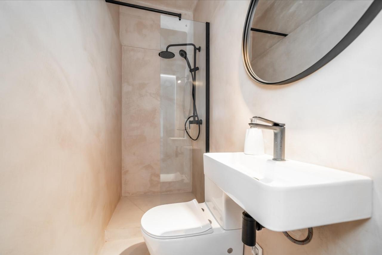 Apartamentos Gran Via 732 Barcelona Zewnętrze zdjęcie