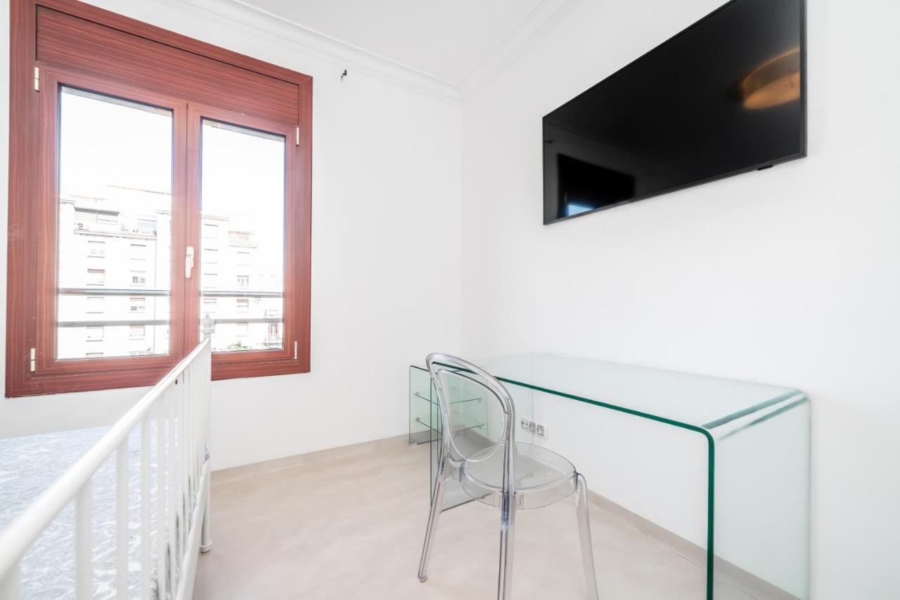 Apartamentos Gran Via 732 Barcelona Zewnętrze zdjęcie